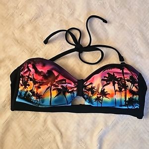 Womens padded bikini top